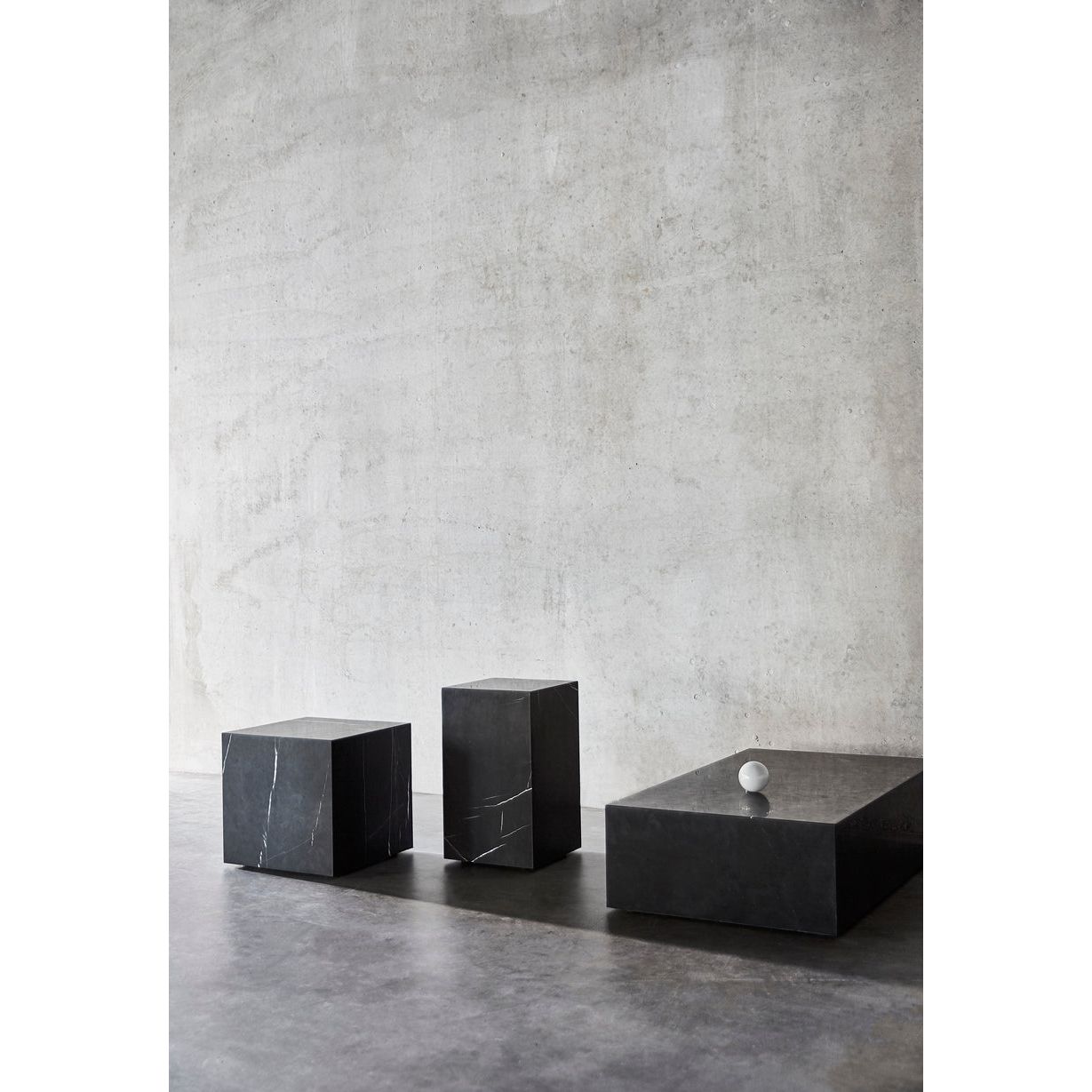 MARBLE PLINTH, LOW