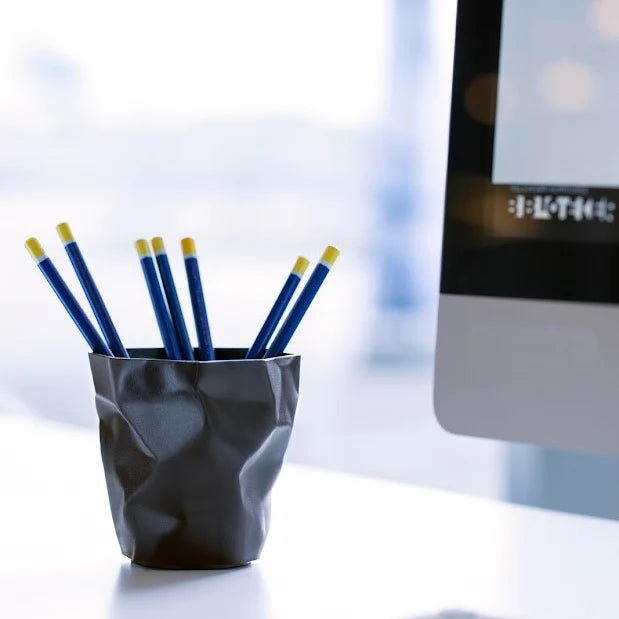 Essey Pen Holder
