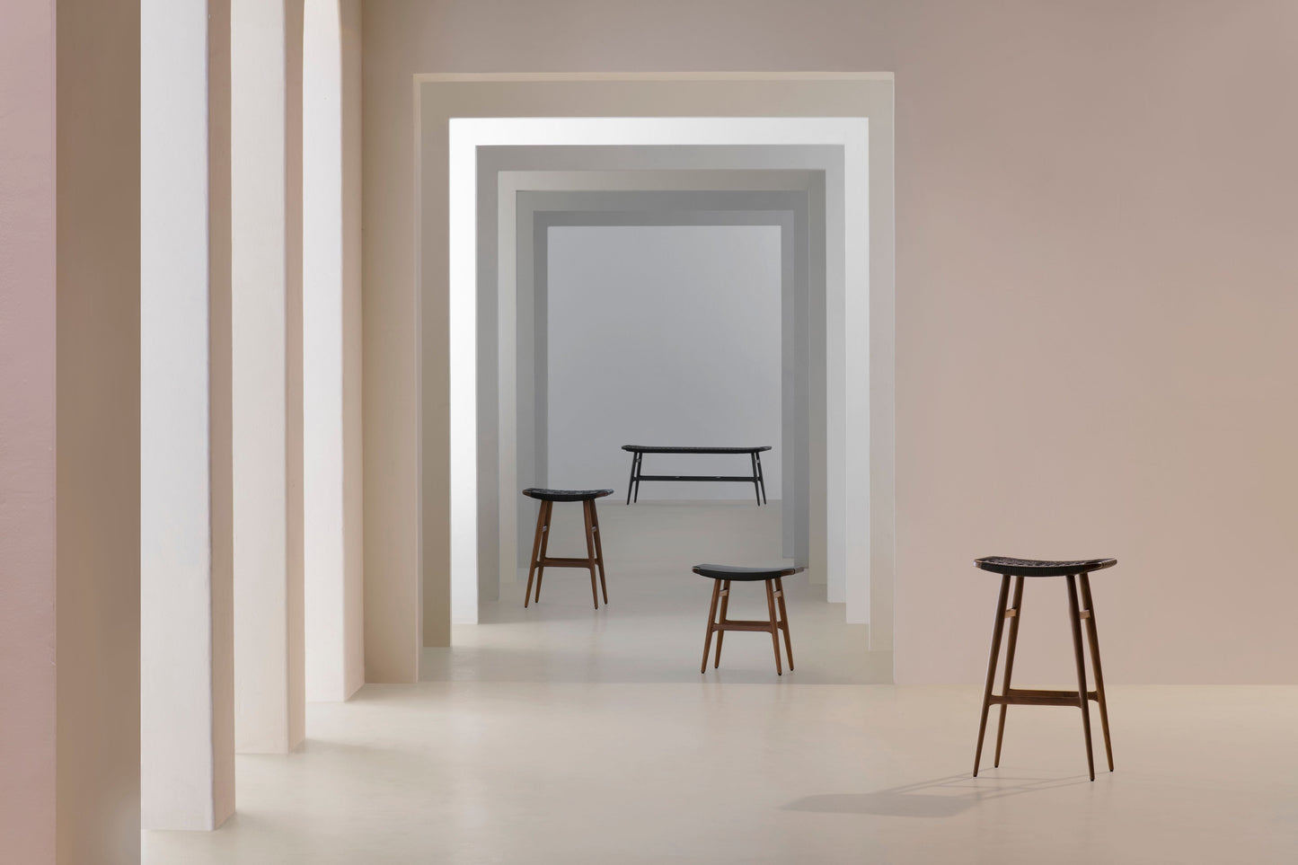 Freja Counter Stool