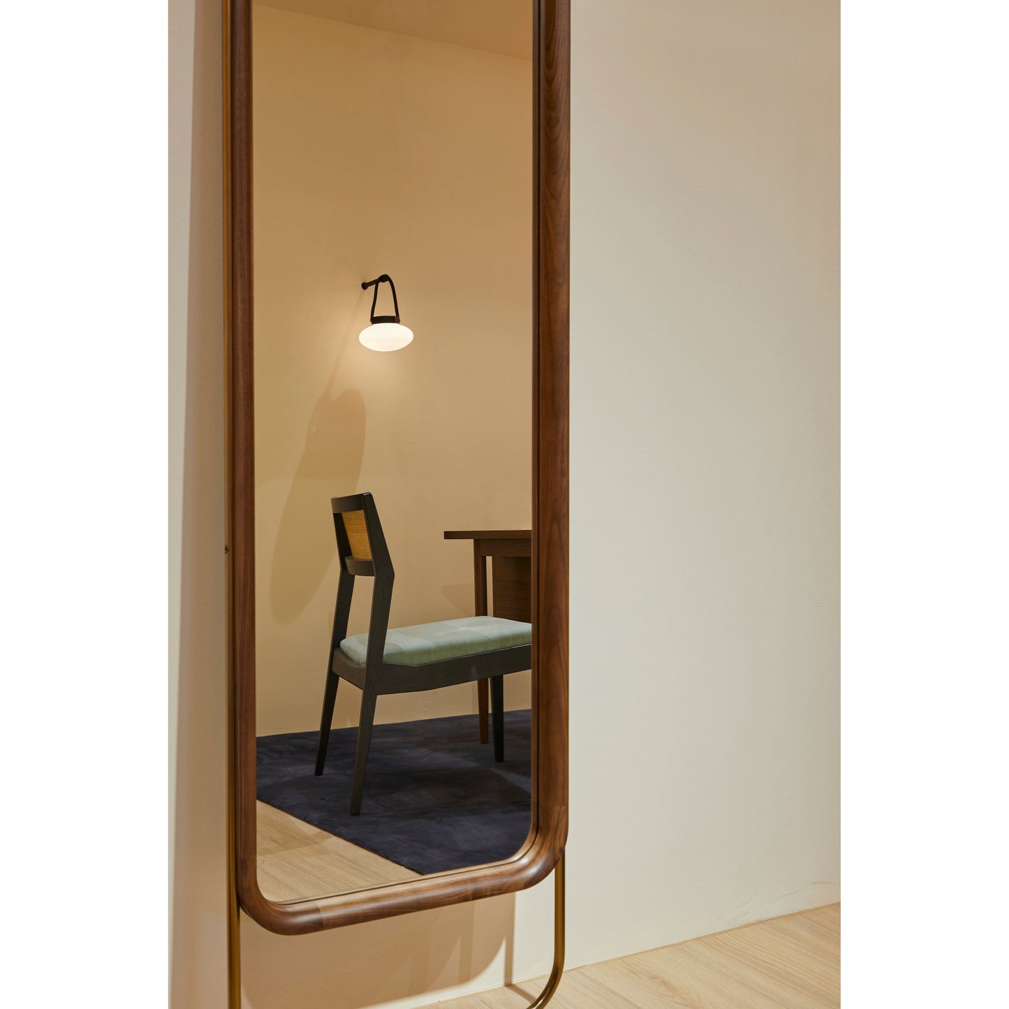 Risom C141 Dining Chair