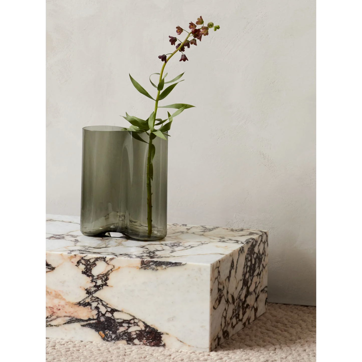 Aer Vase, 19