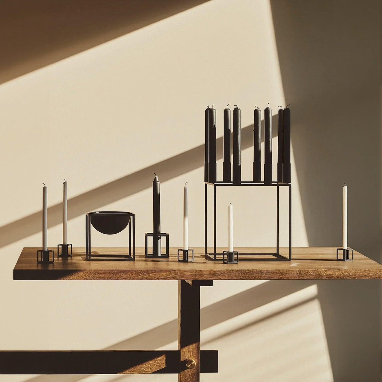 Kubus 8 Candle Holder