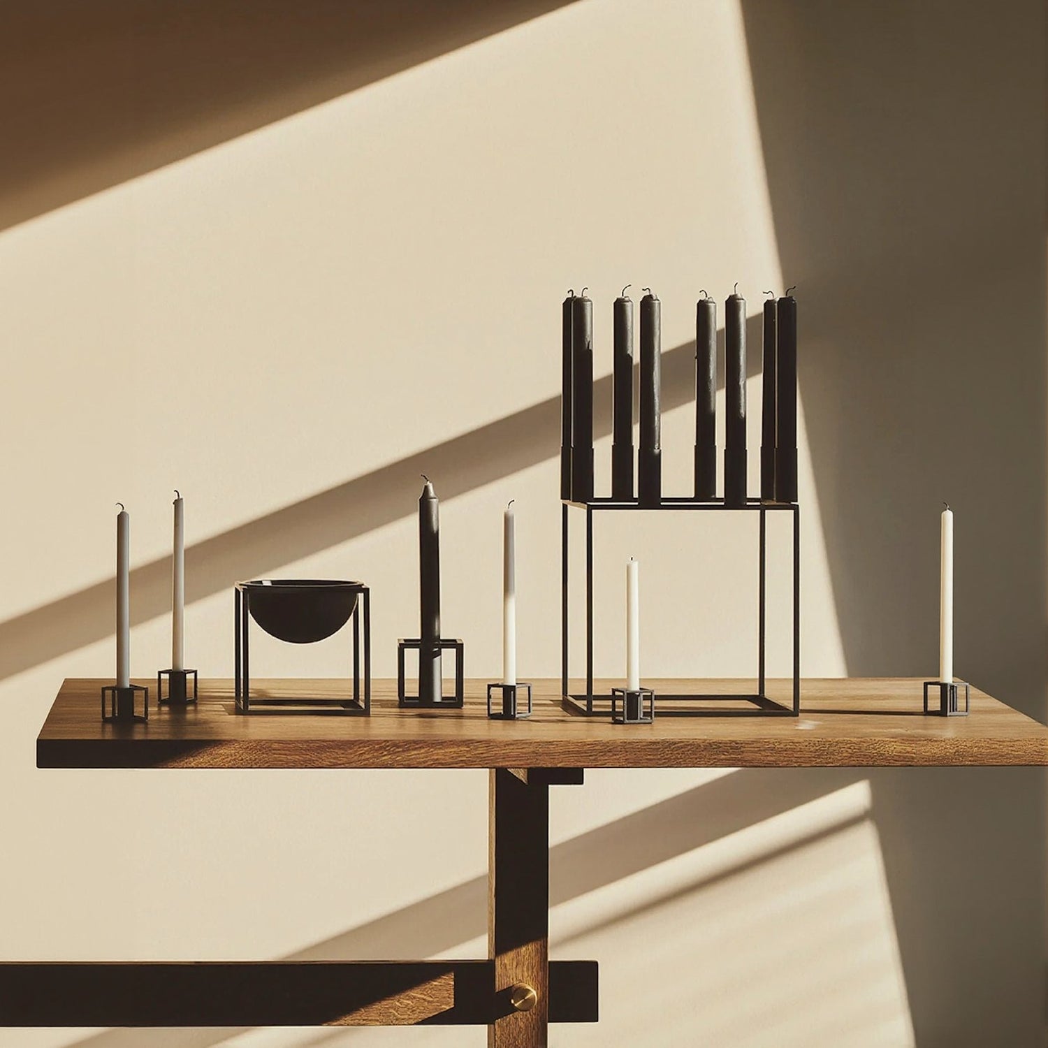 Kubus 8 Candle Holder
